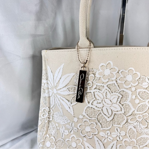 Oscar De La Renta Floral CanvasTote for Neiman Marcus/Target - Picture 5 of 12